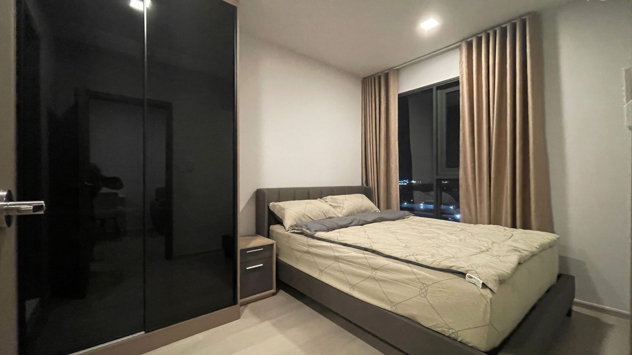 Life Phahon-Ladprao Bedroom