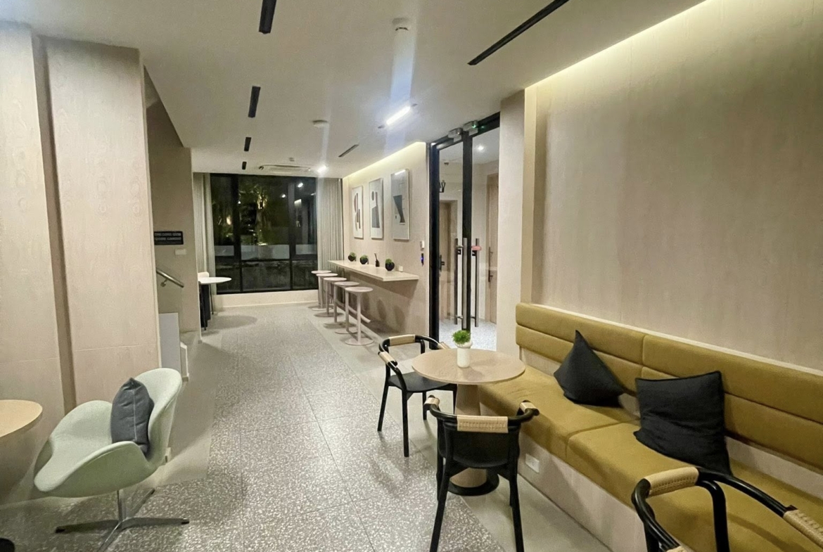 Nue Core Khu Khot Station