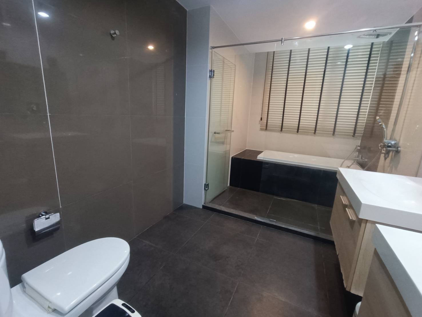 The Capital Ekamai - Thonglor Bathroom