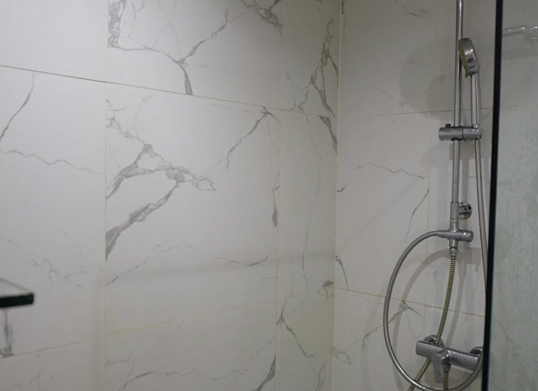 The Clover Thonglor Bathroom