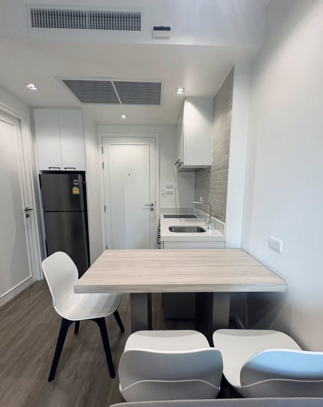 Chambery Sriracha - Laemchabang Dinning