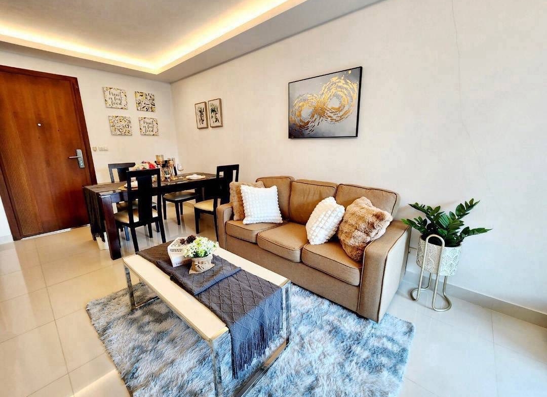 Club Royal Condominium Living