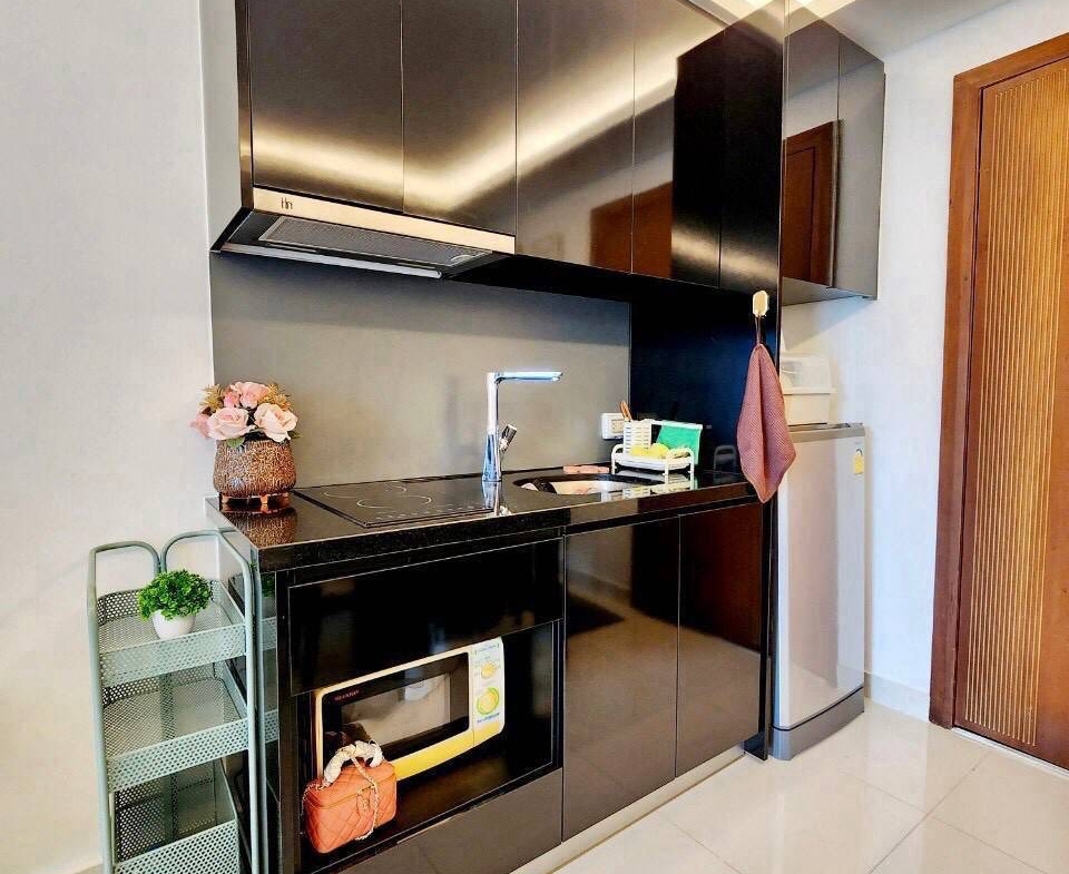 Kitchen Zone Club Royal Condominium