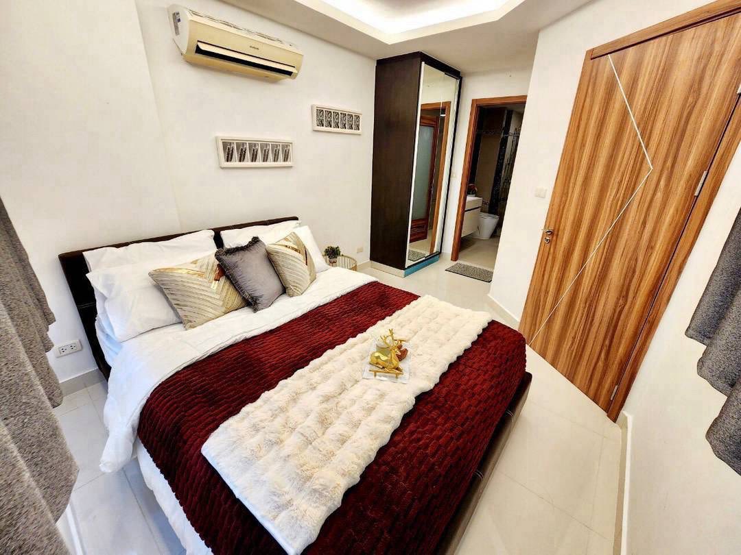 Club Royal Condominium Bedroom