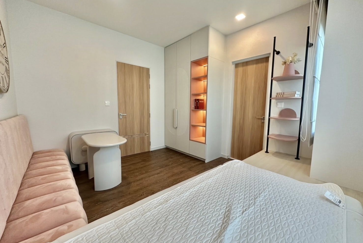 MANTANA Bangna km 15