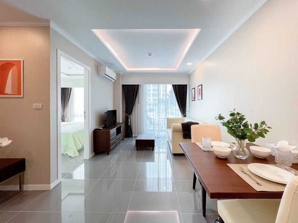 The Orient Resort & Spa Jomtien Living