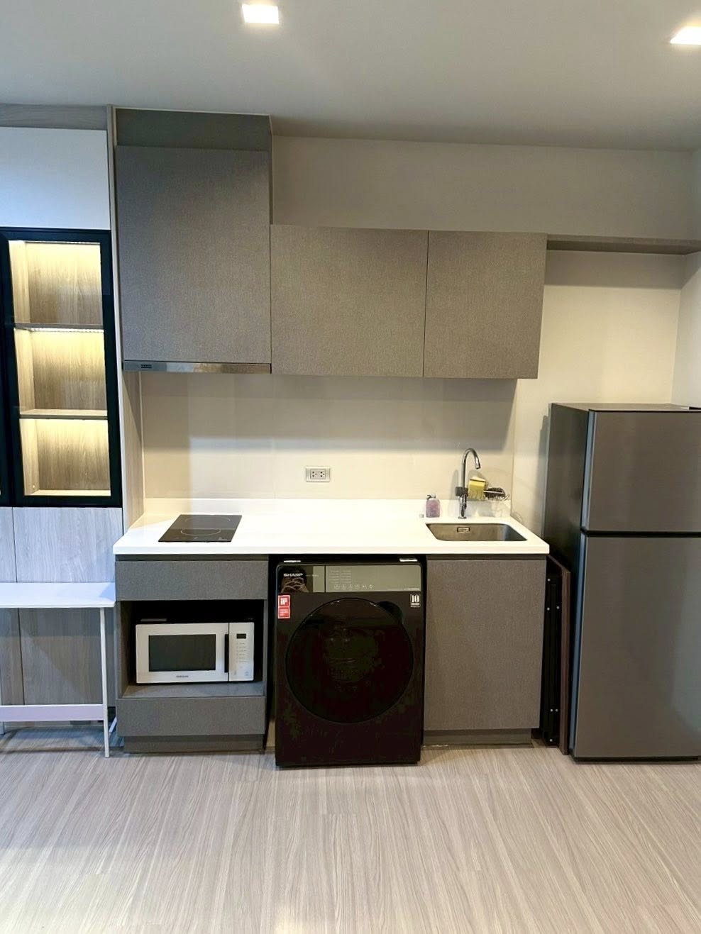 Kitchen Life Asoke Hype