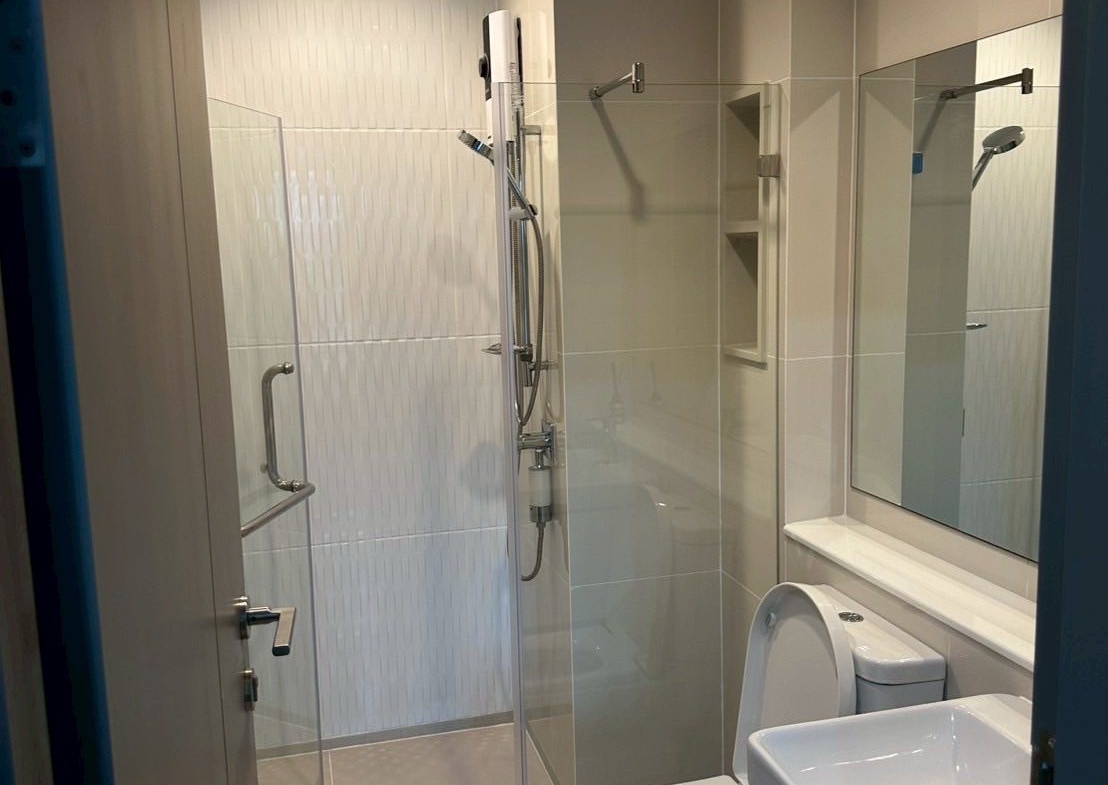 Bathroom Life Asoke Hype