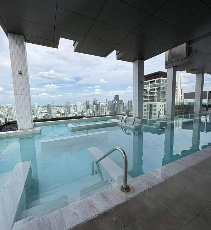 Vittorio Sukhumvit 39 Vittorio