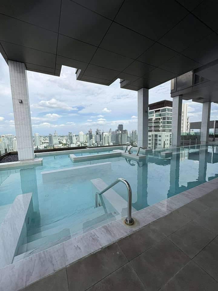 Vittorio Sukhumvit 39 Vittorio