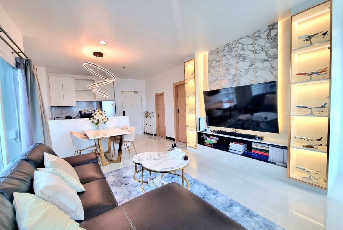 The Four Wings Residence Srinakarin