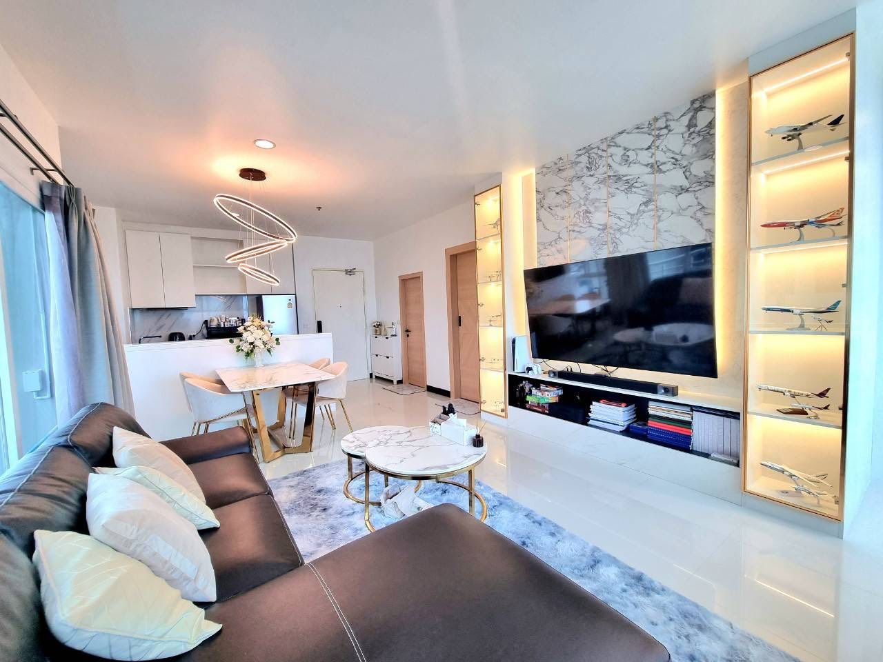 The Four Wings Residence Srinakarin