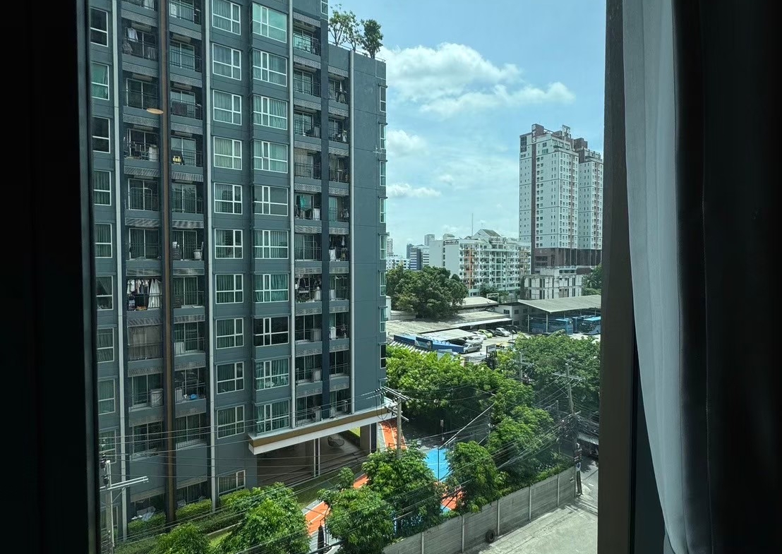 Denim Jatujak Condo | Building A, 5th Floor
