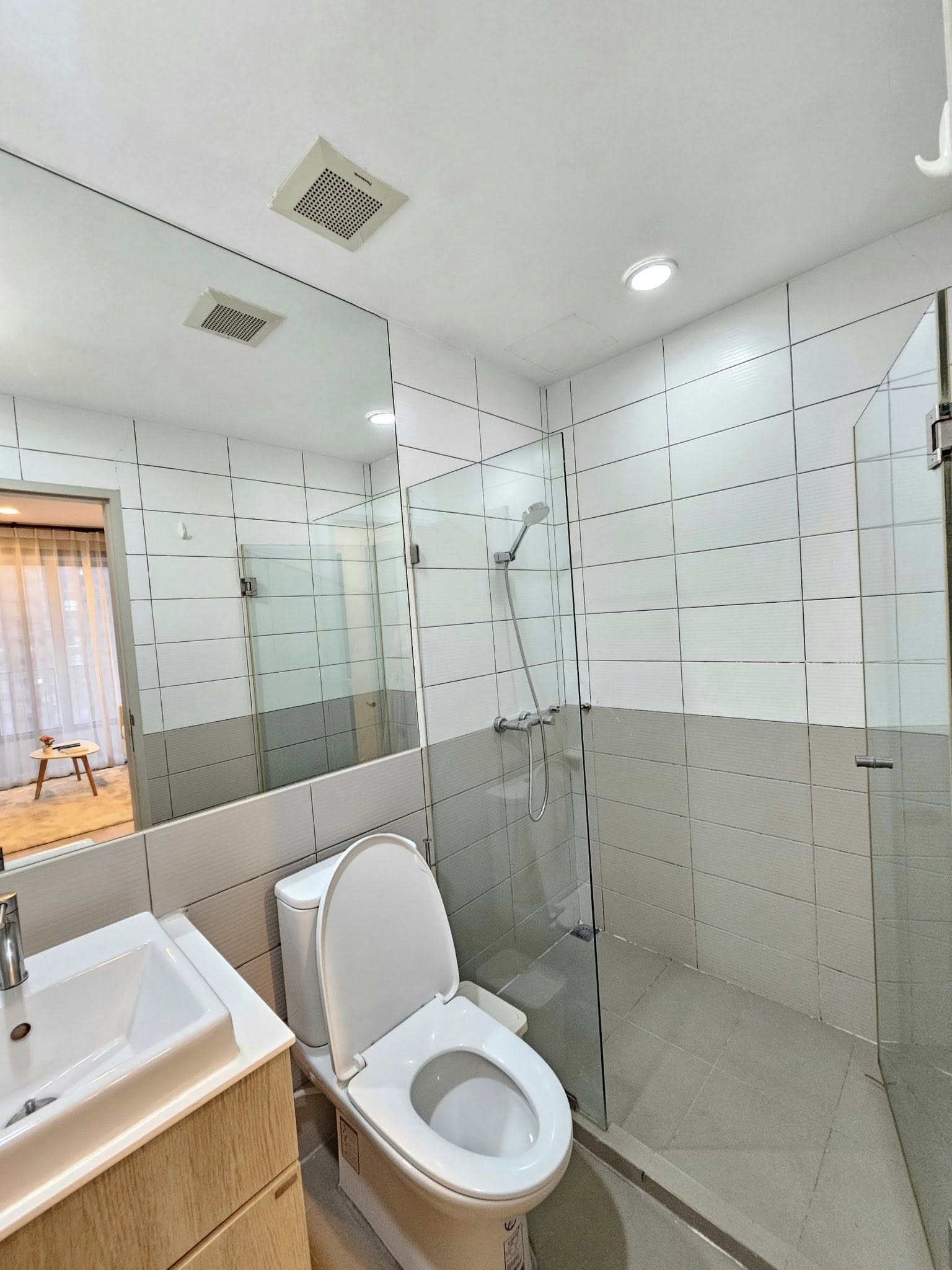Ideo Q Ratchathewi Bathroom