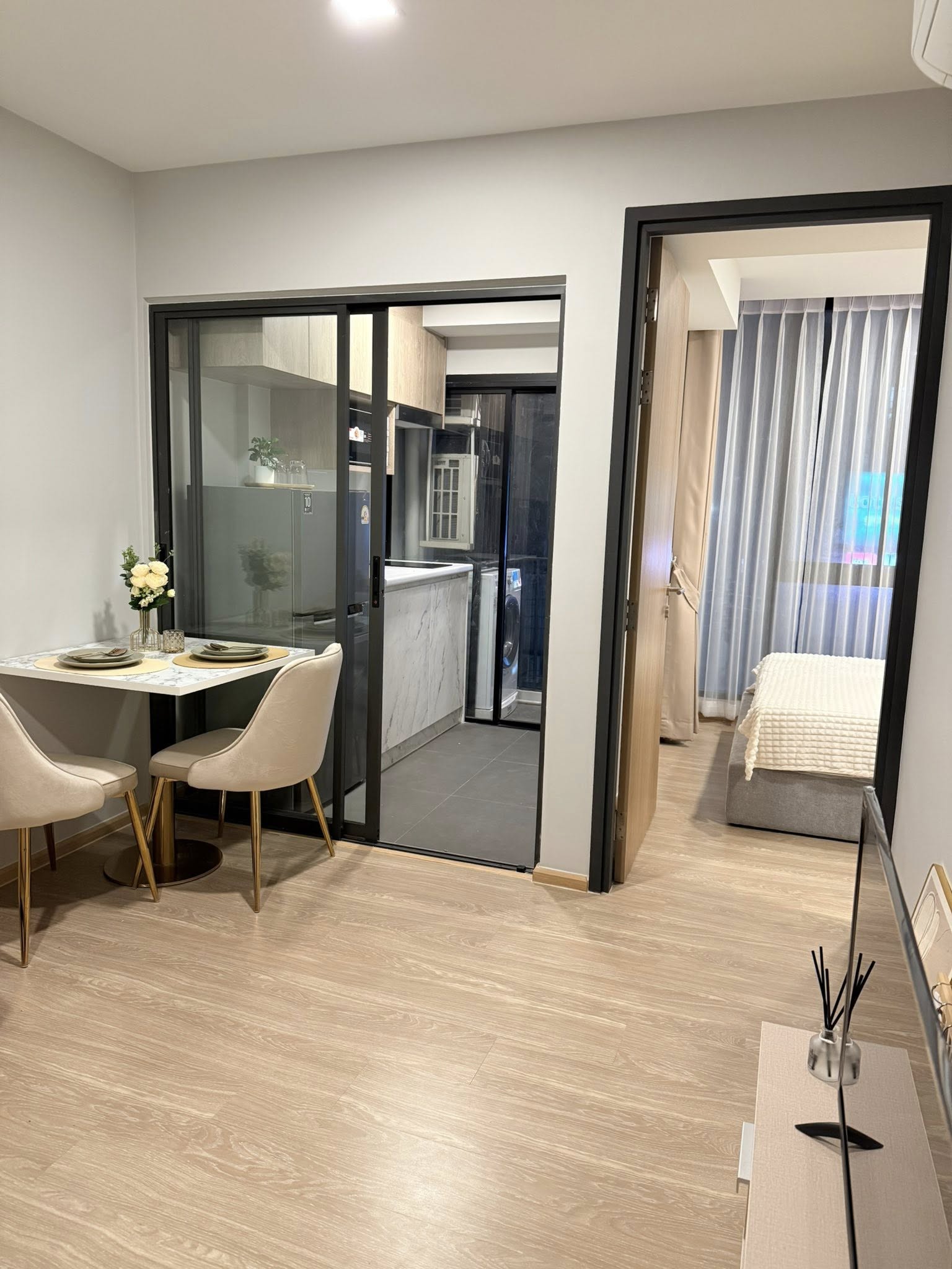 The Moment Ratchada 19