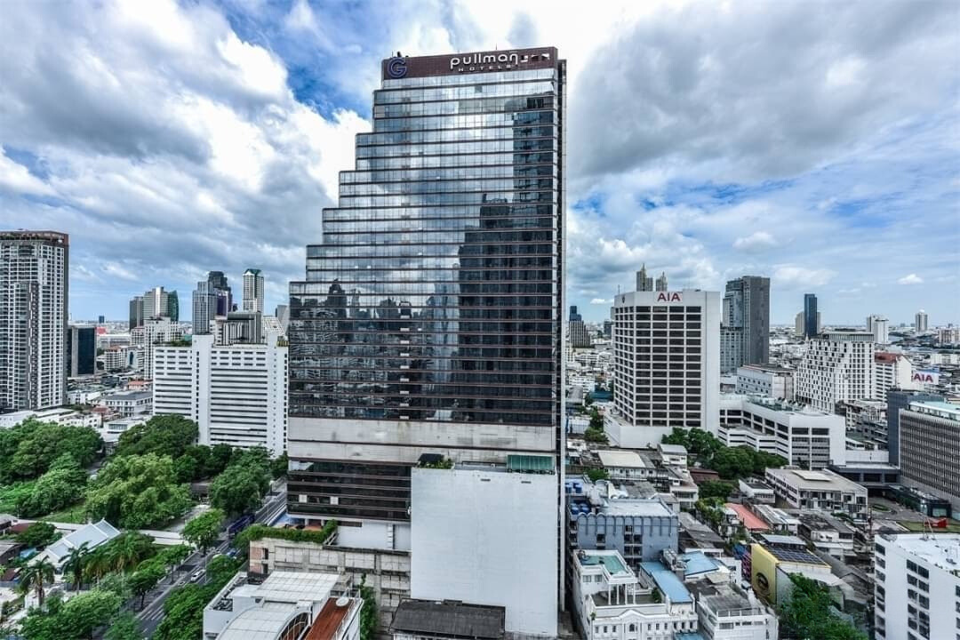 Ashton Silom