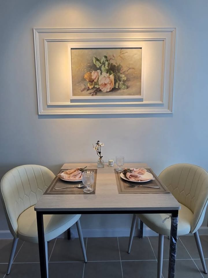 Dinning Centrio Condo