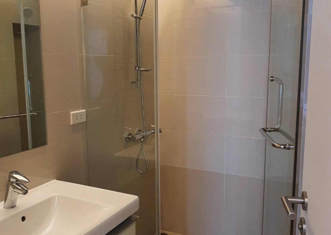 Bathroom Focus Ploenchit