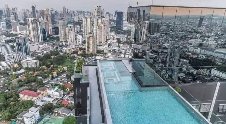 Knightsbridge Prime Sathorn