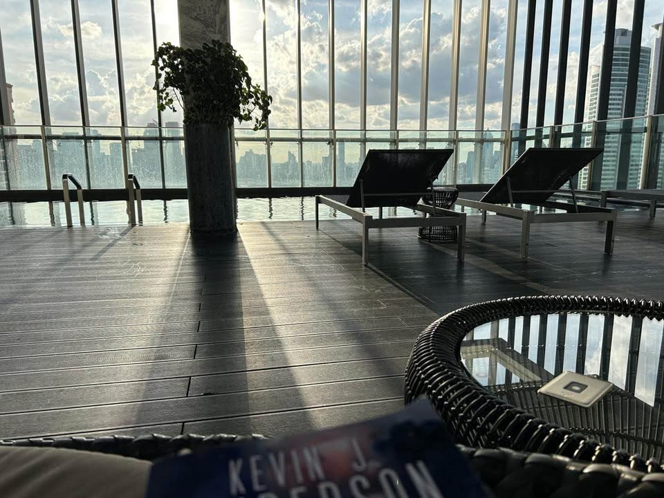 Park Origin Phrom Phong