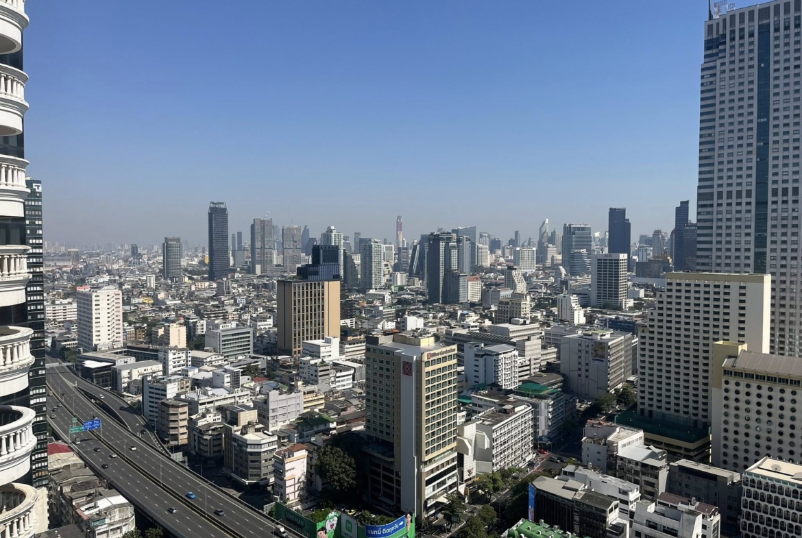 State Tower – 1 Bedroom, 30th Floor