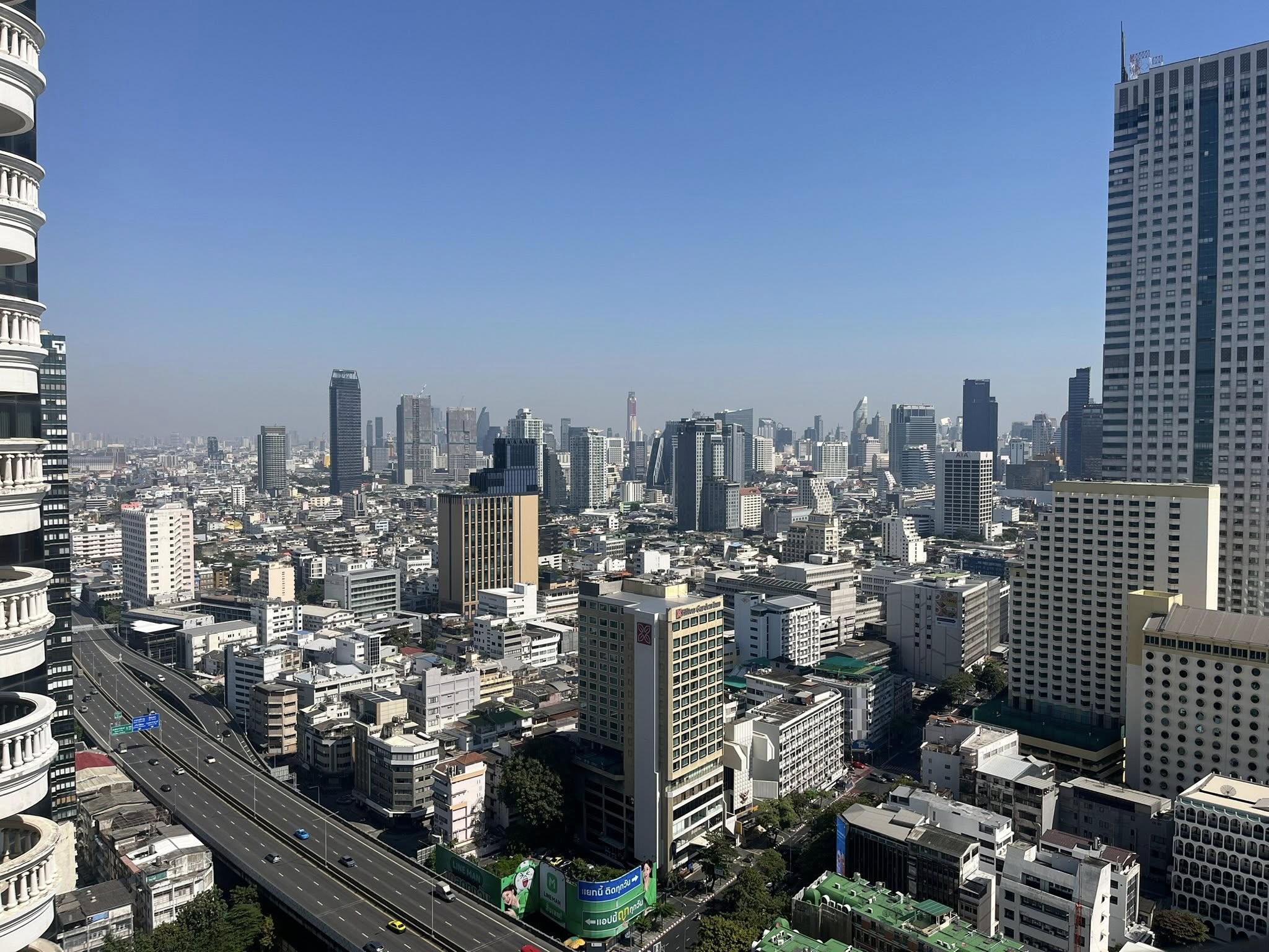 State Tower – 1 Bedroom, 30th Floor