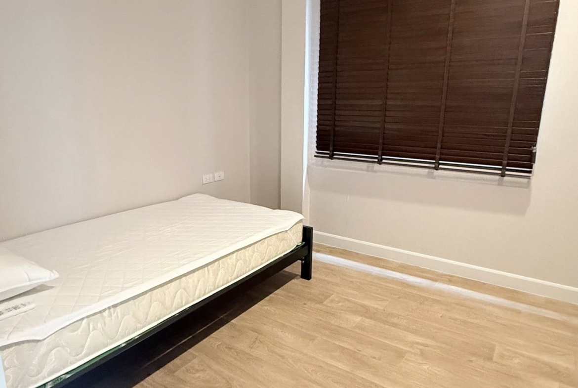 Bangkok Boulevard Signature Ladproa-Serithai