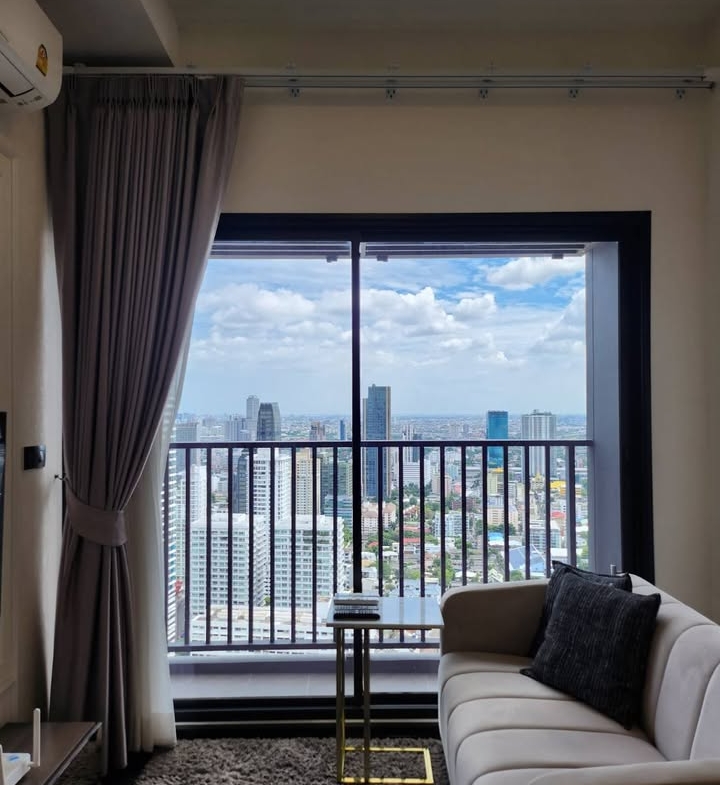 Living Park Origin Thonglor – For Rent