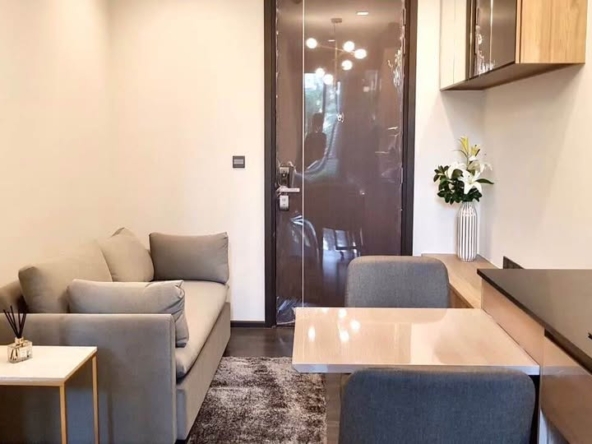 The Line Asoke – Ratchada