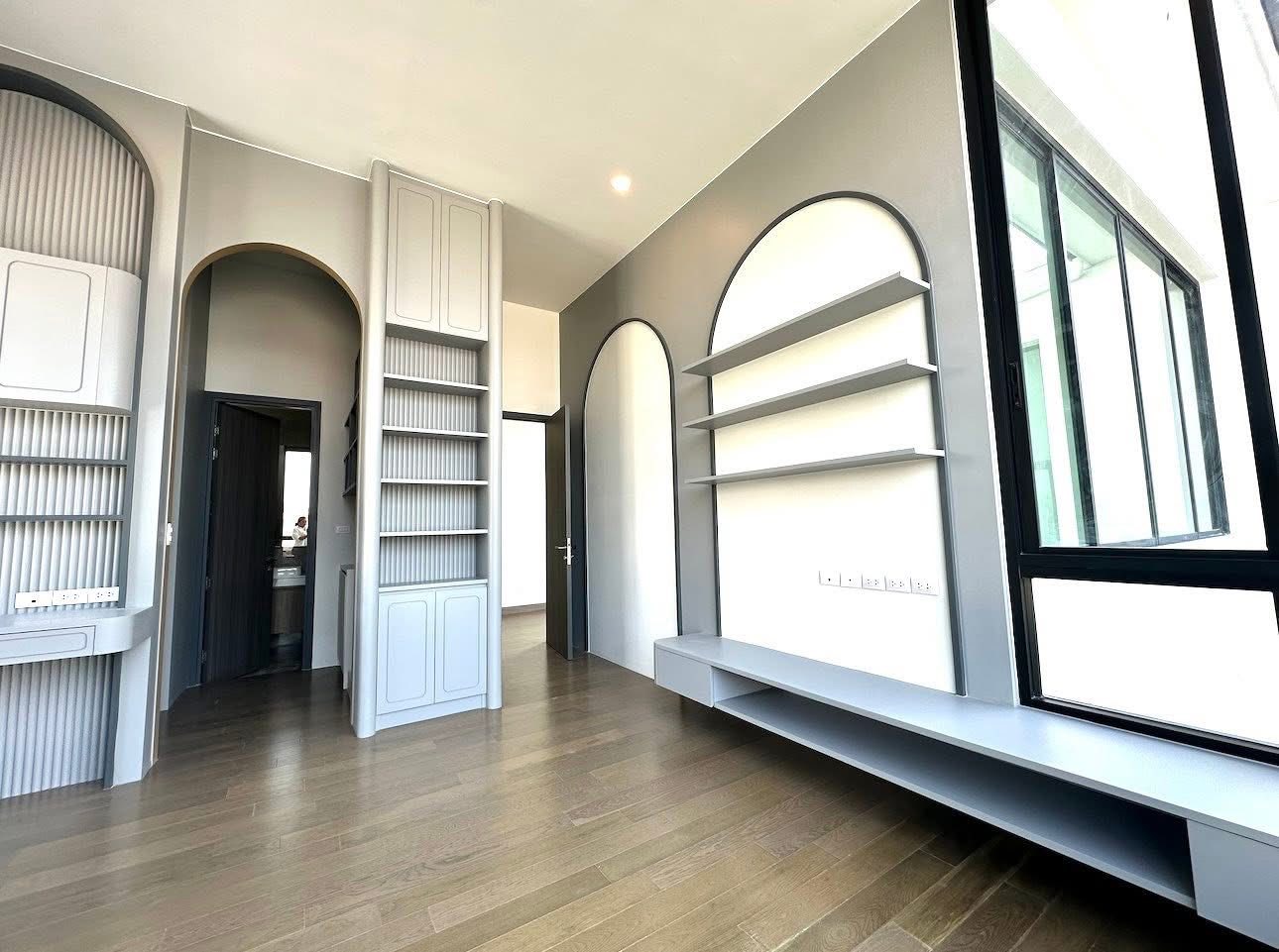 Luxury Pool Villa for Sale at The Master Ekkamai – Ramintra